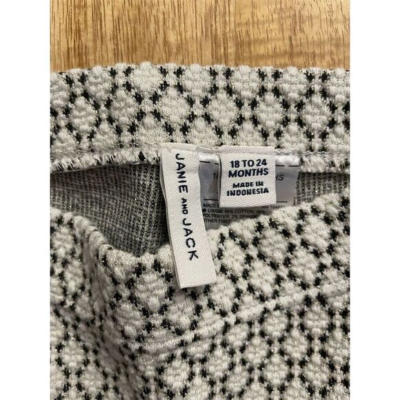 Janie and Jack Geometric Print Leggings Pants 18-24m Black White Gold Buttons - Picture 2 of 5
